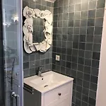 Vakantiehuis Mas Du 18e Siecle Au Calme Entoure De Champs De Lavandes *